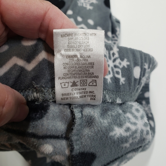 Disney mickey ears snowflakes gray fleece pajama set size small - Picture 8 of 9